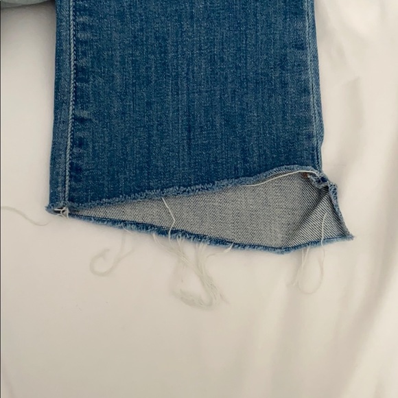 COPY - MOTHER Insider Crop Step Fray Jeans - Picture 7 of 12